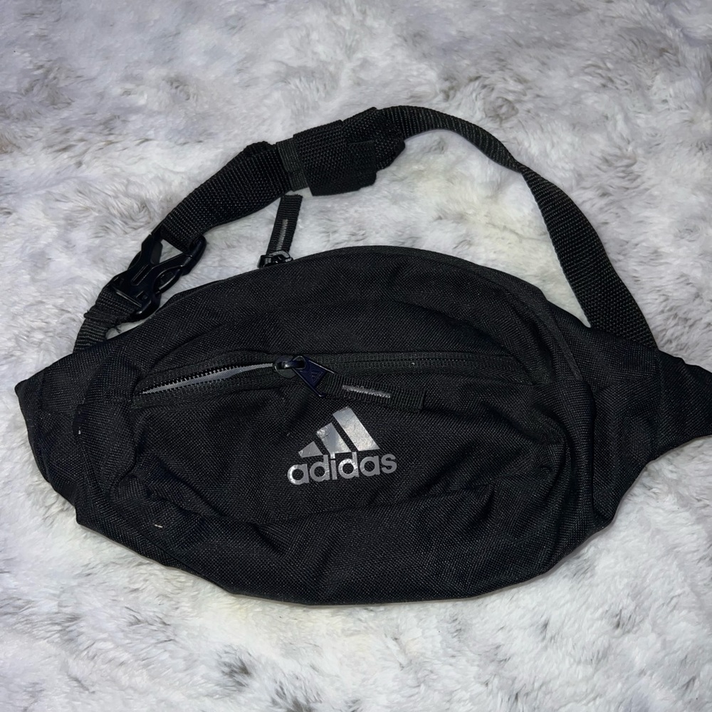 ADIDAS Fanny pack/ adjustable